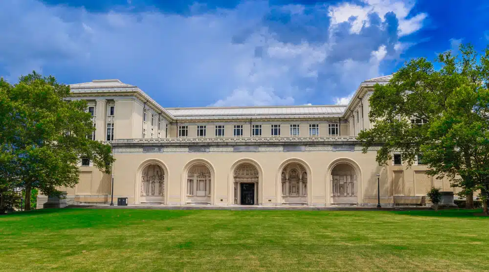 A white building on the campus of Carnegie Mellon University.