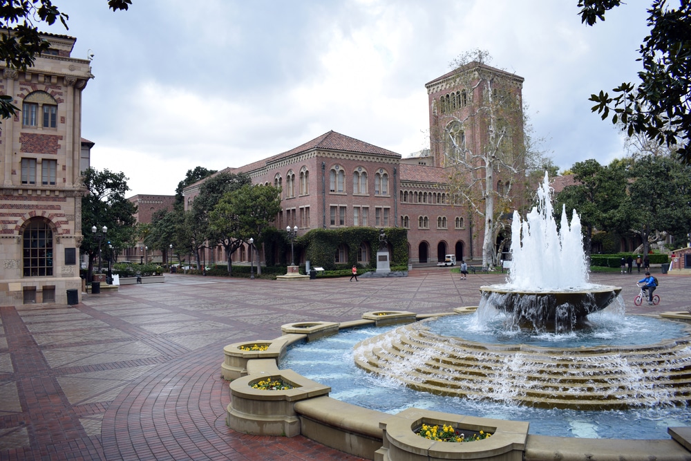View of USC building with a fountain.