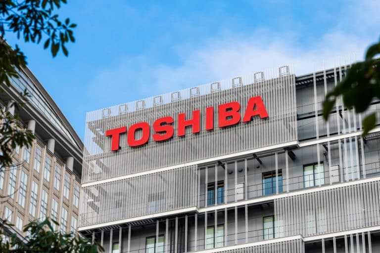 facade of a building bearing the name Toshiba with red letters