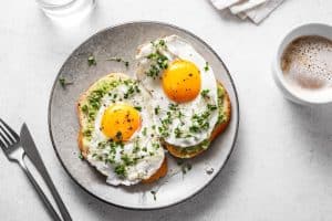 Eggs sandwich placed on a plate