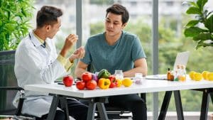 a nutritionist speaking to a client