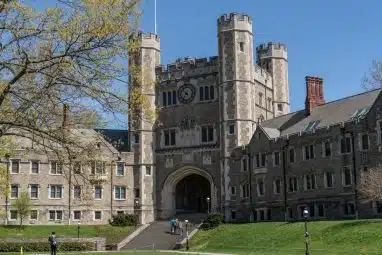 Princeton majors available at Princeton University cheapest ivy league school