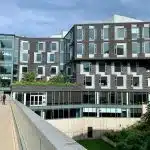 Modern academic building on Carnegie Mellon University’s campus in Pittsburgh, Pennsylvania, showing where Carnegie Mellon University is located.
