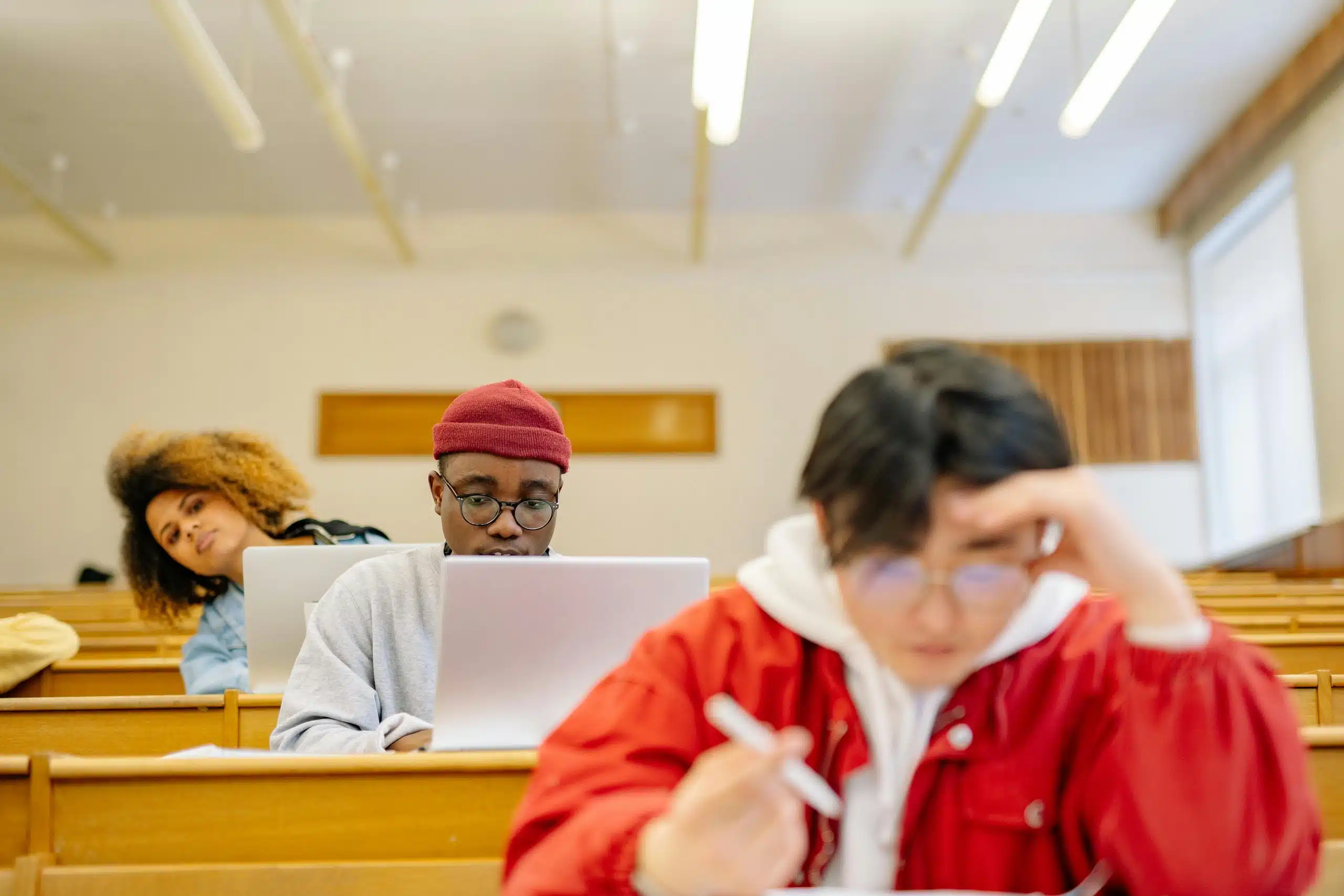 students researching about the score choice policy