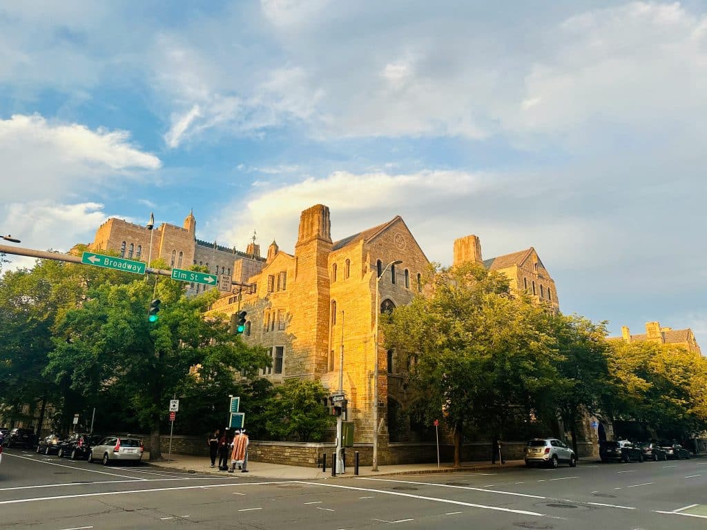 yale university cost