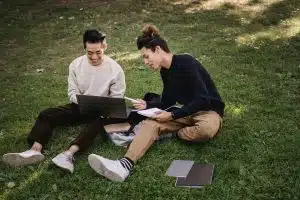STUDENTS WITH THE RICHEST STUDENTS